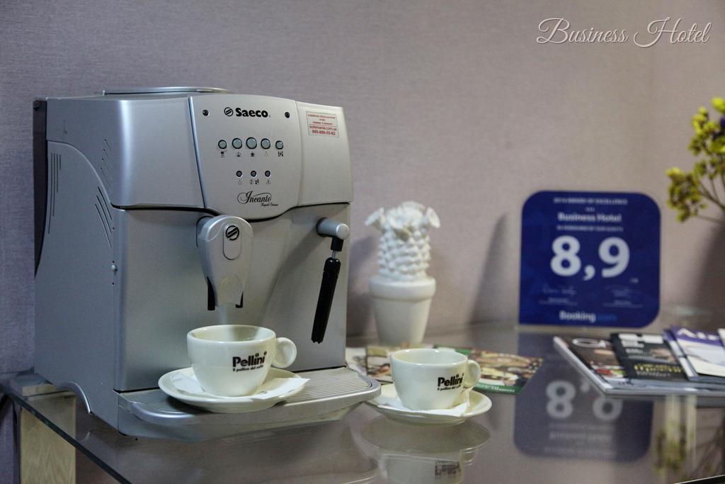 Business Hotel Kharkiv Chambre photo